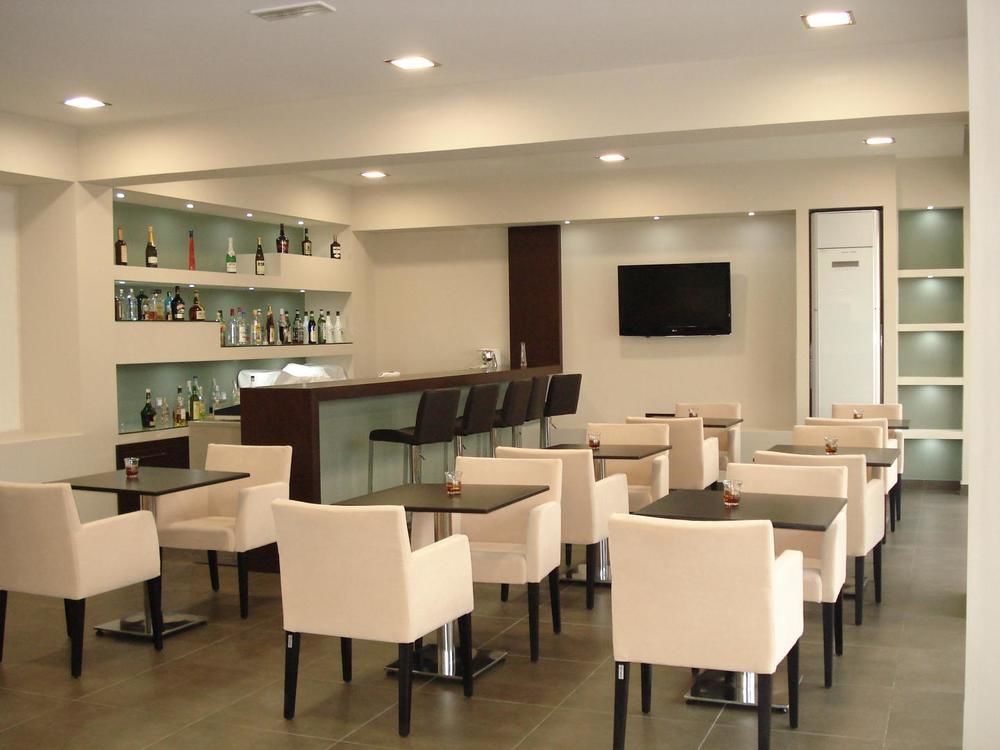 Maritime Hotel Apartments Petaloudes Екстер'єр фото